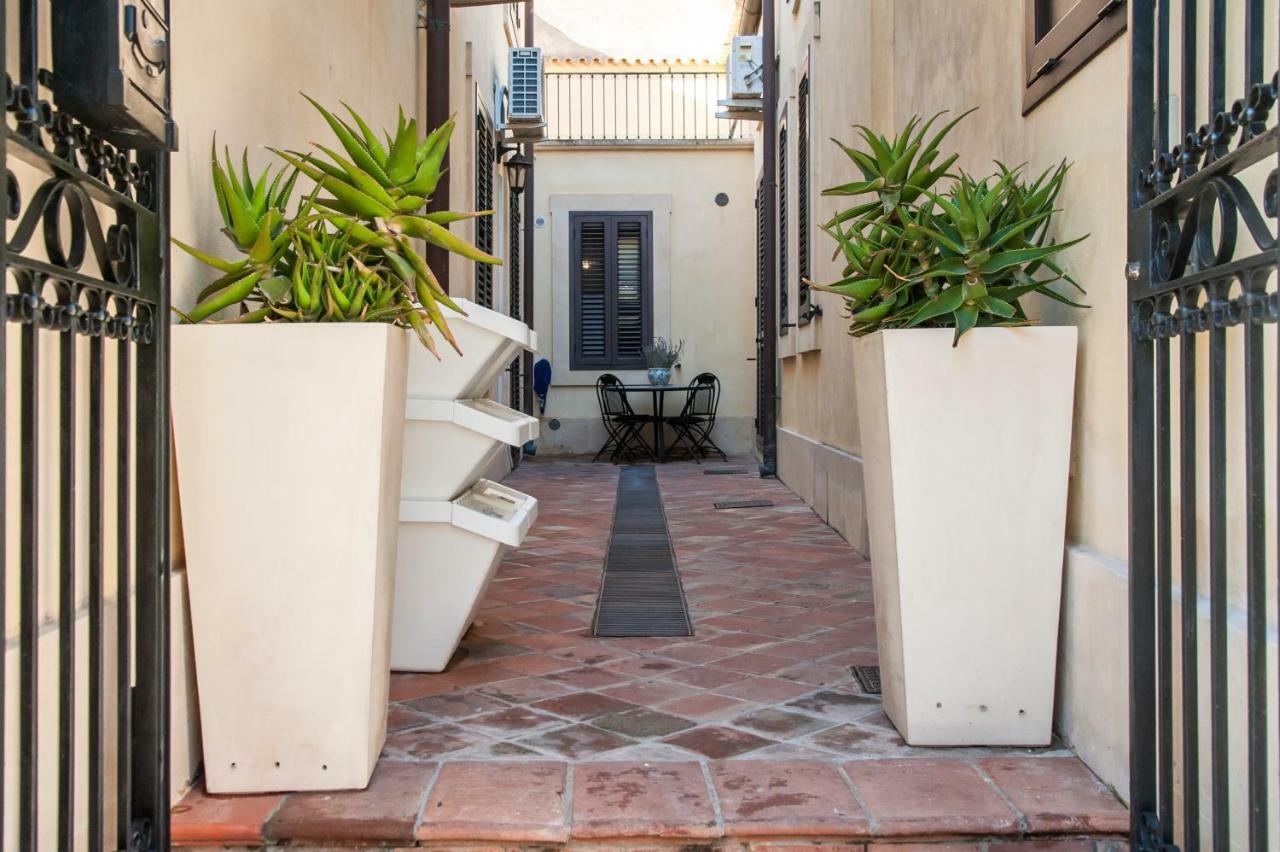La Lanterna Casa Vacanze Apartment Noto Exterior foto